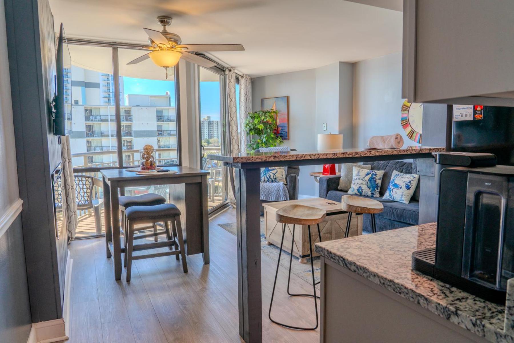 Ocean View Double Suite! Sleeps 4 Meridian Plaza 705 เมอร์เทิลบีช ภายนอก รูปภาพ